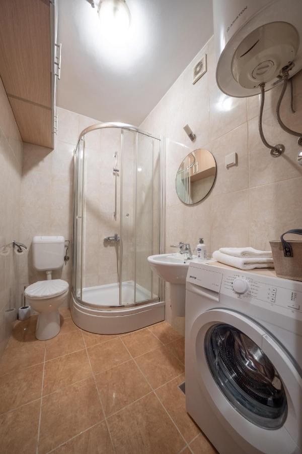 Apartman J&I Kotor Bagian luar foto