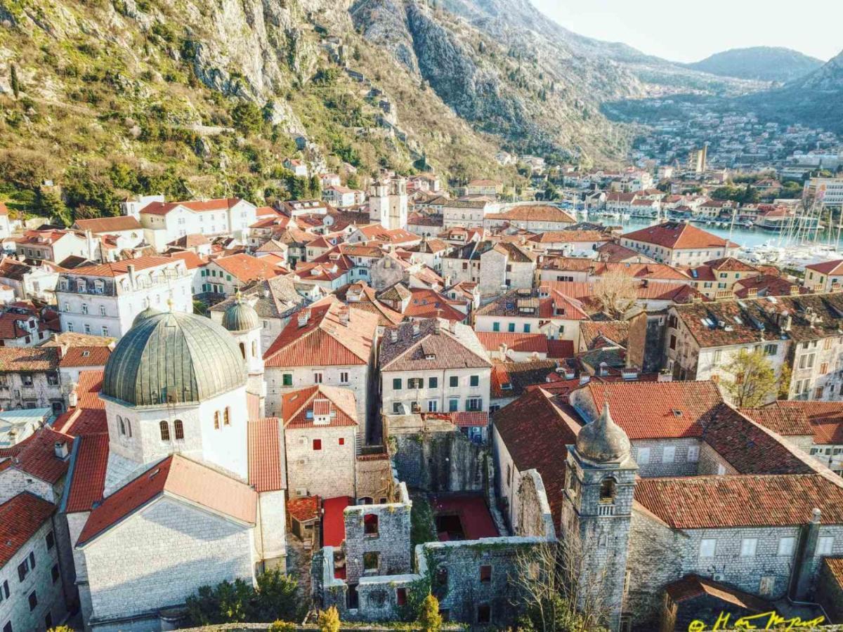 Apartman J&I Kotor Bagian luar foto